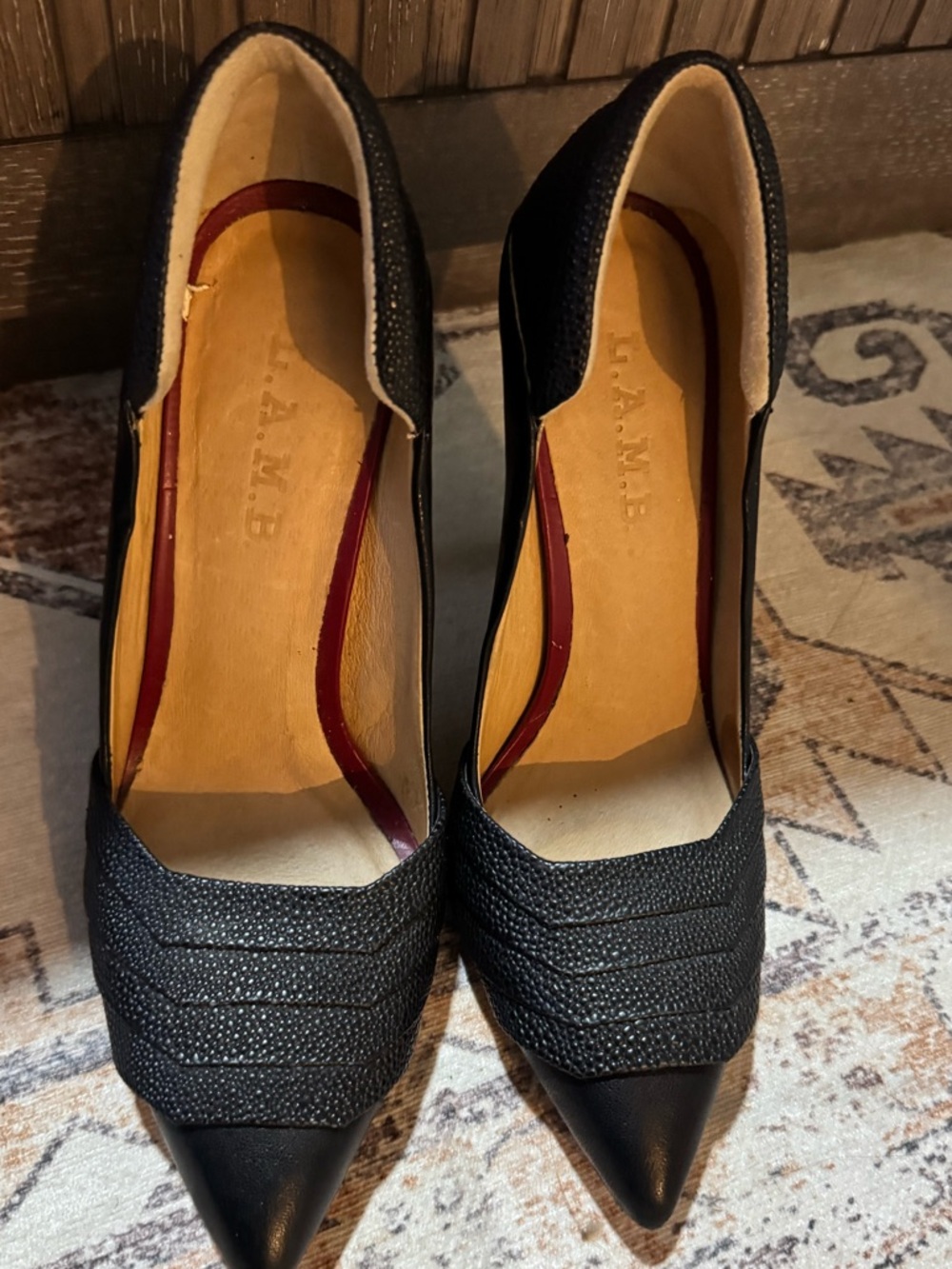 L.A.M.B. Black Textured Pointed Toe Pumps

NEW. Size 8M